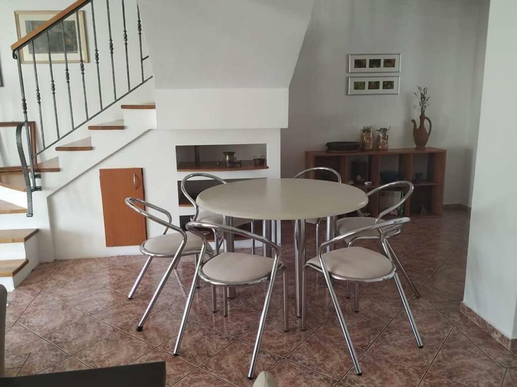 Apartmani Deleut نوفي فينودولسكي المظهر الخارجي الصورة